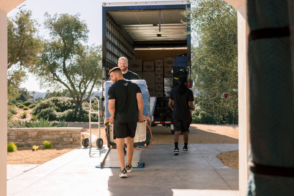 acacia productions meadhead movers 0073